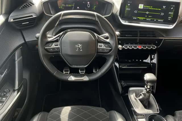 Peugeot 208 (2021) thumbnail 10