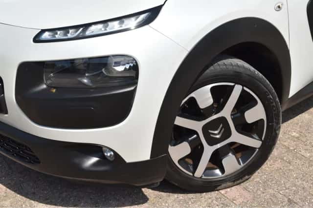 Citroën C4 Cactus (2016) thumbnail 11
