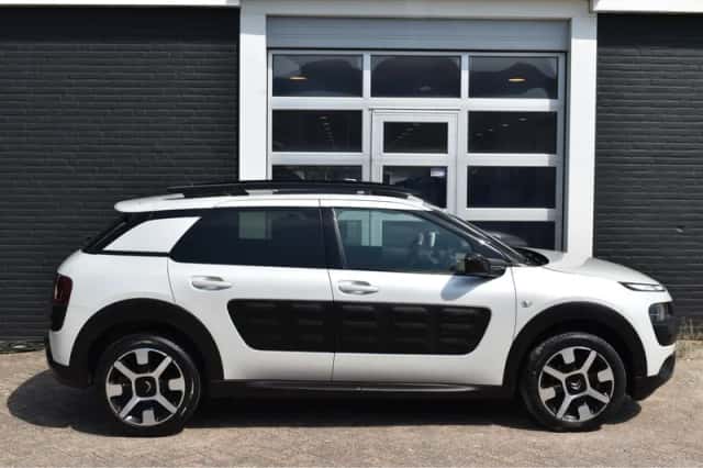 Citroën C4 Cactus (2016) thumbnail 9