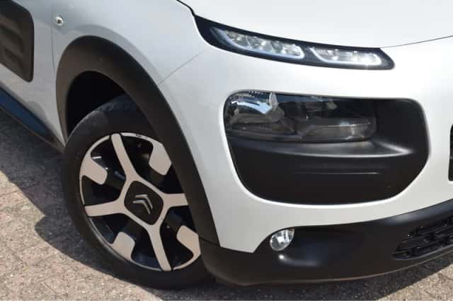 Citroën C4 Cactus (2016) thumbnail 10