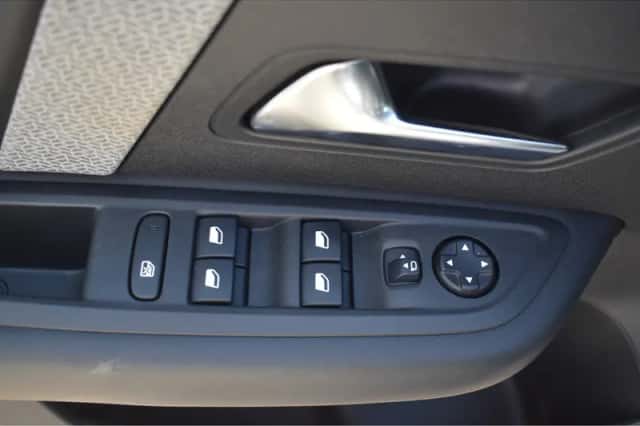 Citroën C4 (2022) thumbnail 13