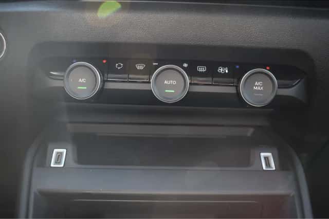 Citroën C4 (2022) thumbnail 19