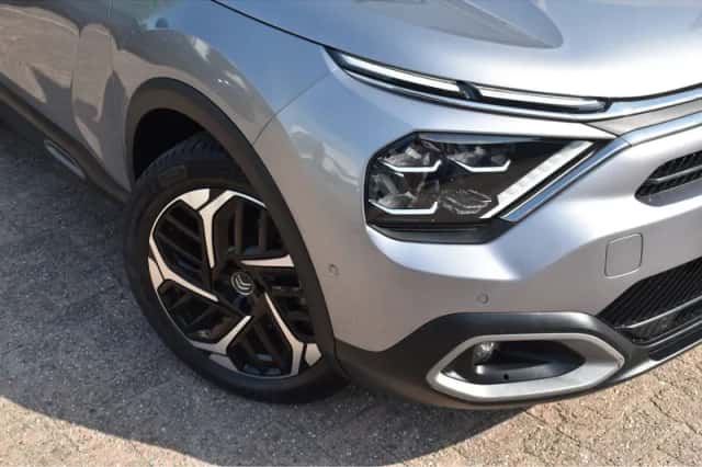 Citroën C4 (2022) thumbnail 8