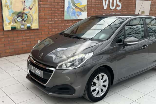 Peugeot 208 (2017) thumbnail 6