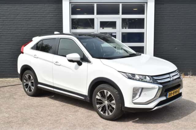 Mitsubishi Eclipse Cross (2018) thumbnail 11