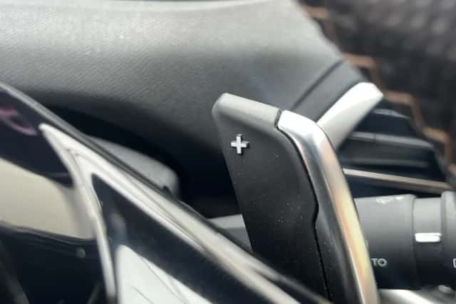 Peugeot 3008 (2024) thumbnail 22