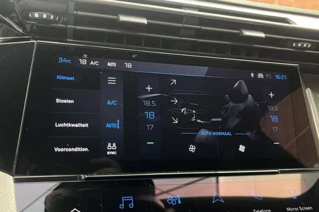 Peugeot 308 (2024) thumbnail 13