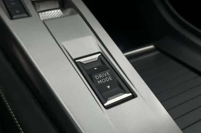 Peugeot 308 (2024) thumbnail 20