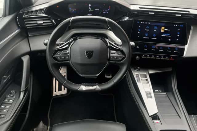 Peugeot 308 (2024) thumbnail 9