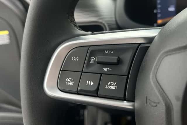 Jeep Avenger (2025) thumbnail 18