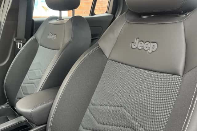 Jeep Avenger (2025) thumbnail 24