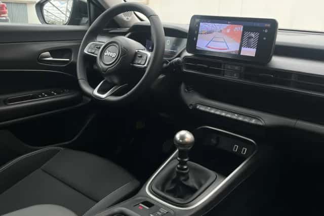 Jeep Avenger (2025) thumbnail 25