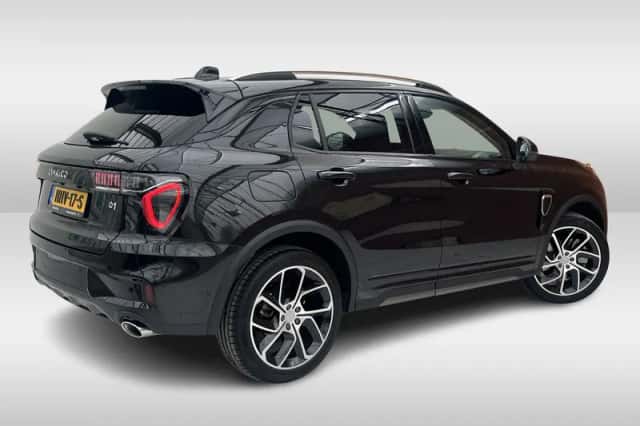 Lynk & Co 01 (2022) thumbnail 2