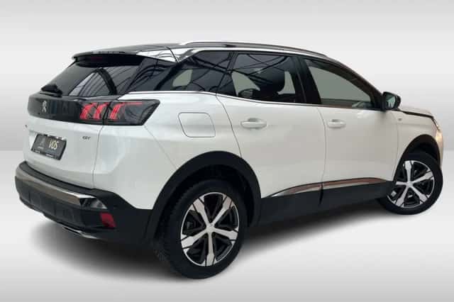 Peugeot 3008 (2023) thumbnail 2