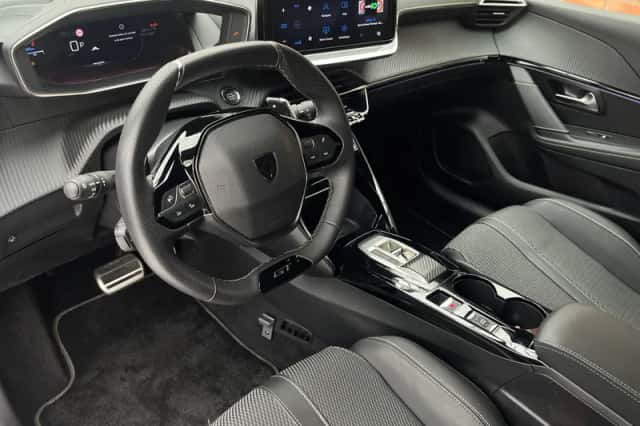 Peugeot 208 (2025) thumbnail 3