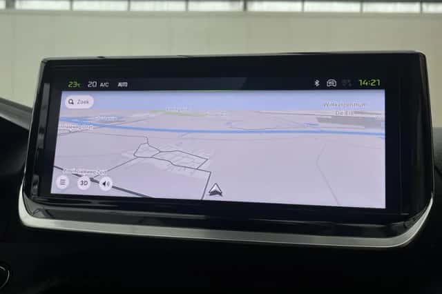 Peugeot 2008 (2024) thumbnail 12
