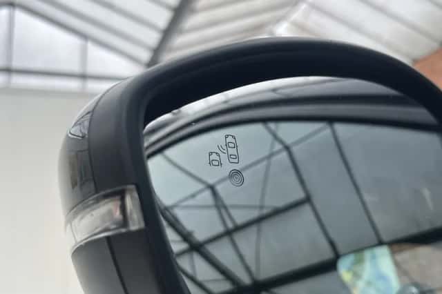 Peugeot 2008 (2024) thumbnail 36