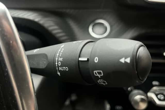 Peugeot 2008 (2025) thumbnail 24