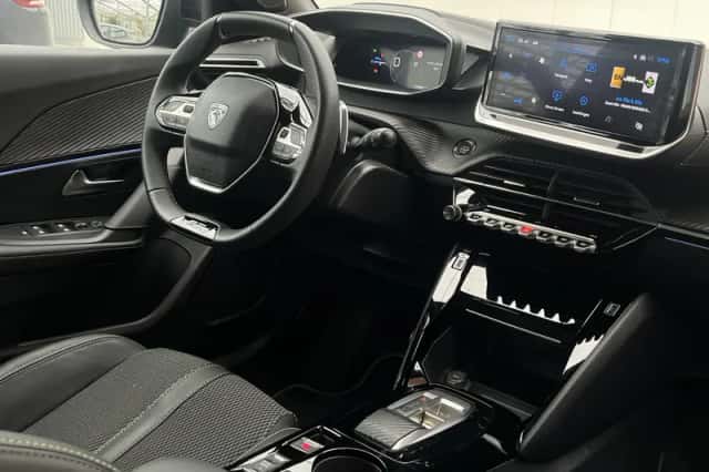Peugeot 2008 (2025) thumbnail 30
