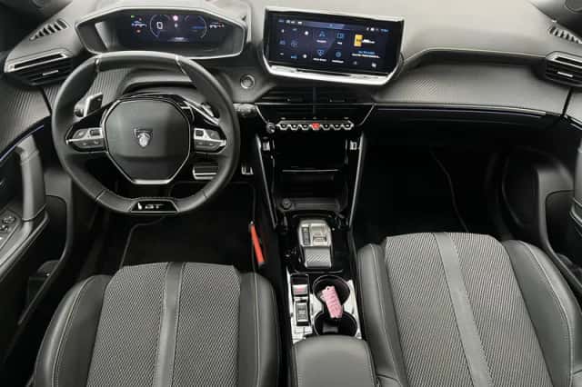 Peugeot 2008 (2025) thumbnail 7