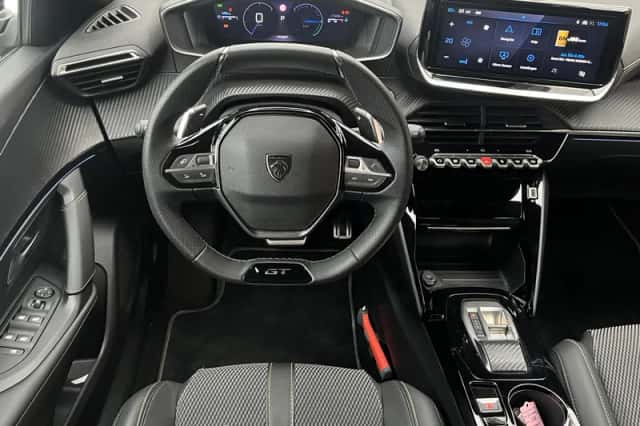 Peugeot 2008 (2025) thumbnail 10