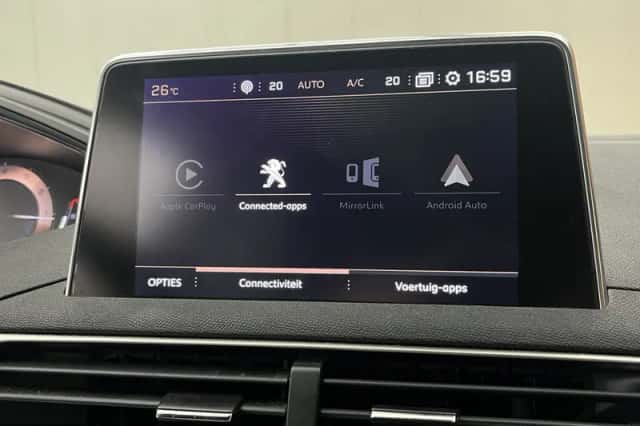 Peugeot 5008 (2018) thumbnail 15