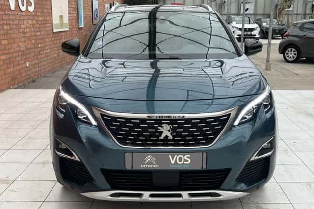 Peugeot 5008 (2018) thumbnail 32
