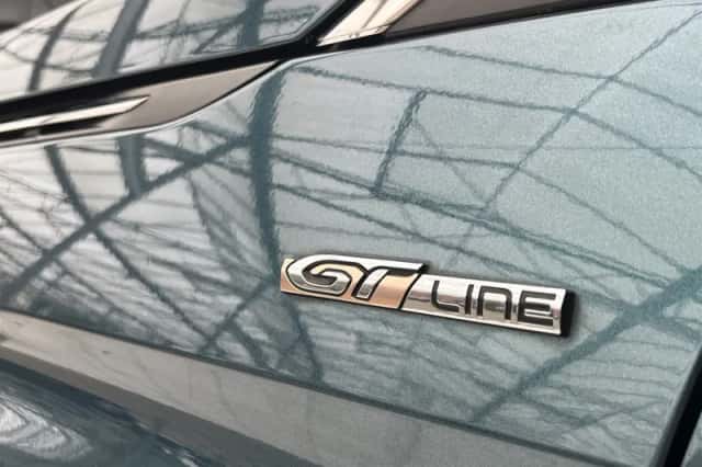 Peugeot 5008 (2018) thumbnail 36