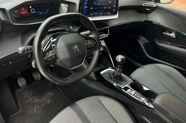 Peugeot 208 (2020) thumbnail 3