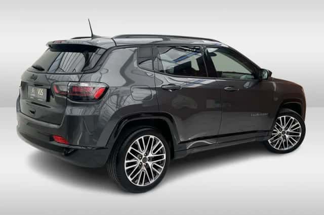 Jeep Compass (2025) thumbnail 2