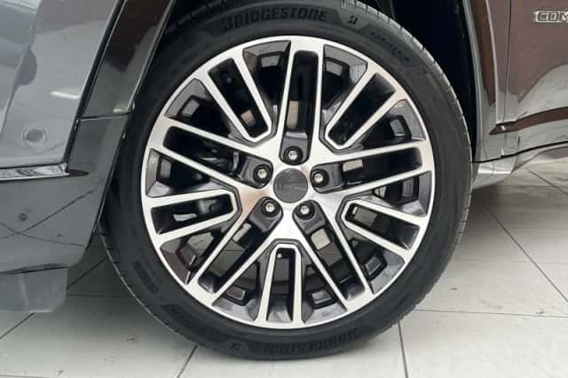 Jeep Compass (2025) thumbnail 4