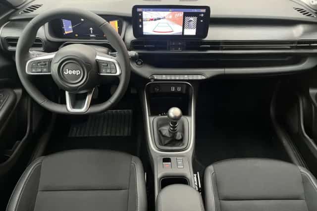 Jeep Avenger (2025) thumbnail 6