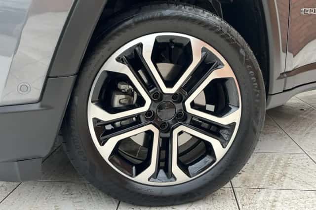 Jeep Compass (2024) thumbnail 4