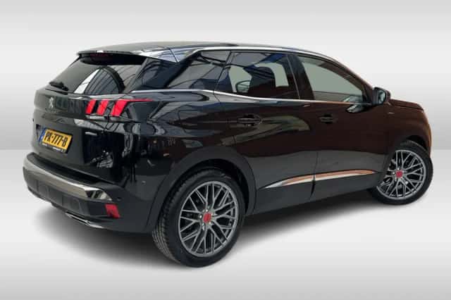 Peugeot 3008 (2017) thumbnail 2