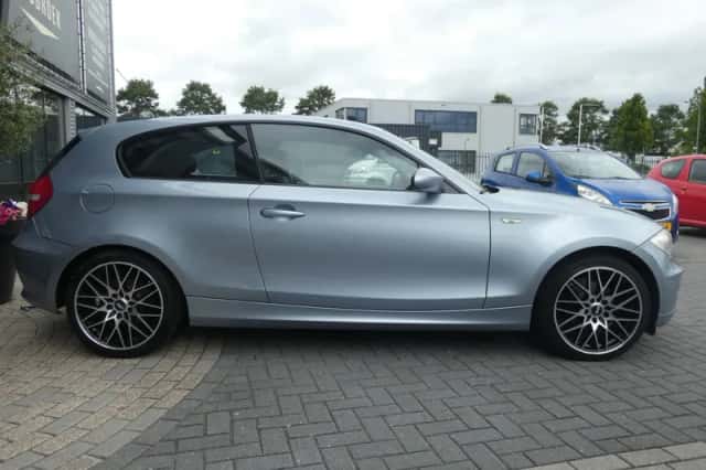 BMW 1-Serie (2009) thumbnail 6