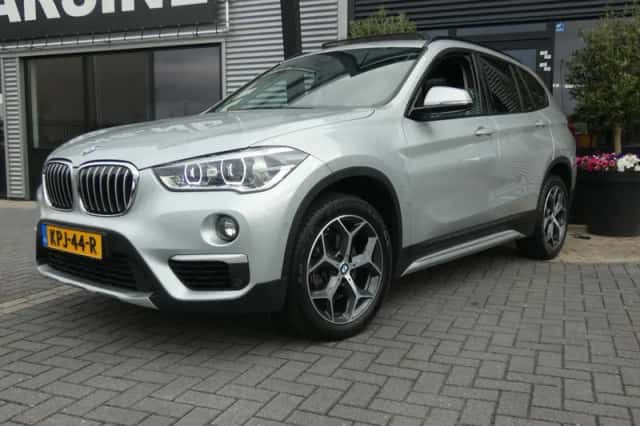 BMW X1 (2017) thumbnail 4