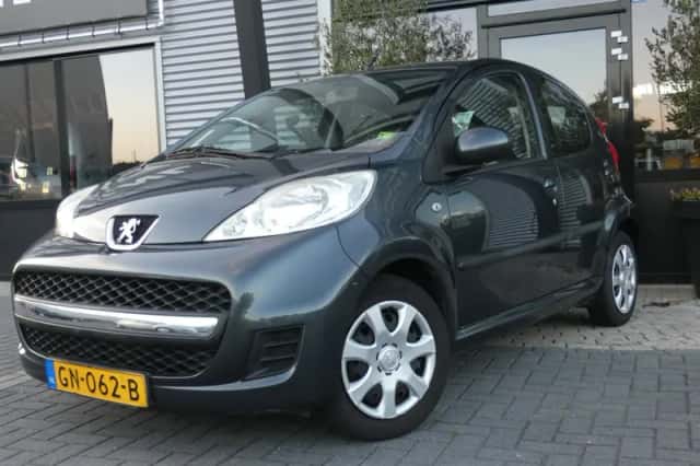 Peugeot 107 (2011) thumbnail 1