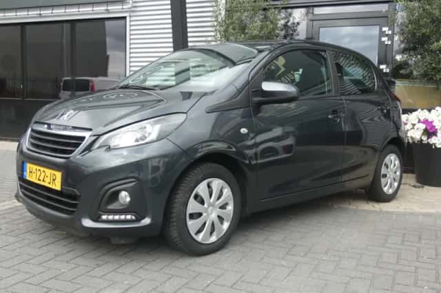 Peugeot 108 (2020) thumbnail 3