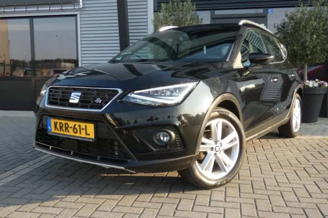 SEAT Arona (2018) thumbnail 1