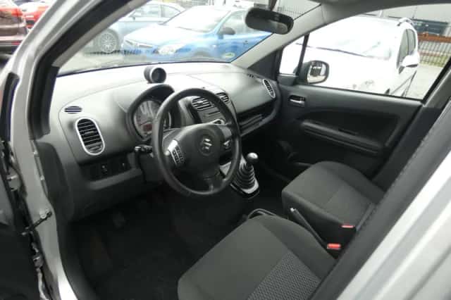 Suzuki SPLASH (2013) thumbnail 3