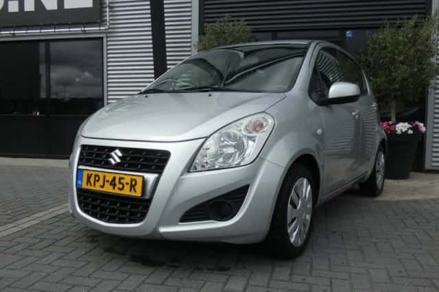 Suzuki SPLASH (2013) thumbnail 4