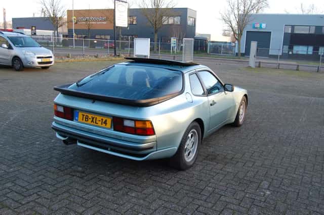 Porsche 944 (1986) thumbnail 6