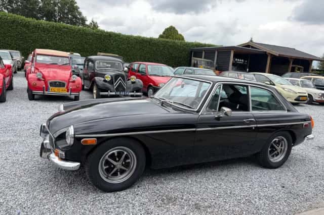 MG MGB (1973) thumbnail 6