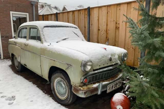 Moskvitsch 407 (1959) thumbnail 1