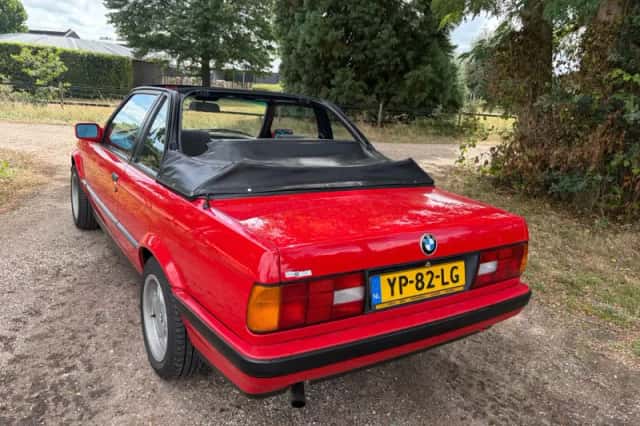 BMW 3-Serie (1990) thumbnail 3