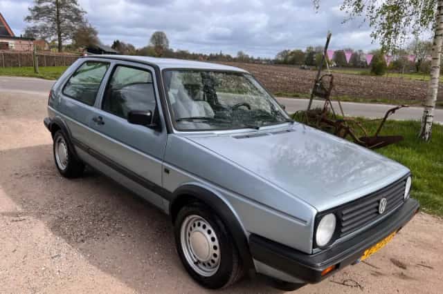 Volkswagen Golf (1989) thumbnail 5