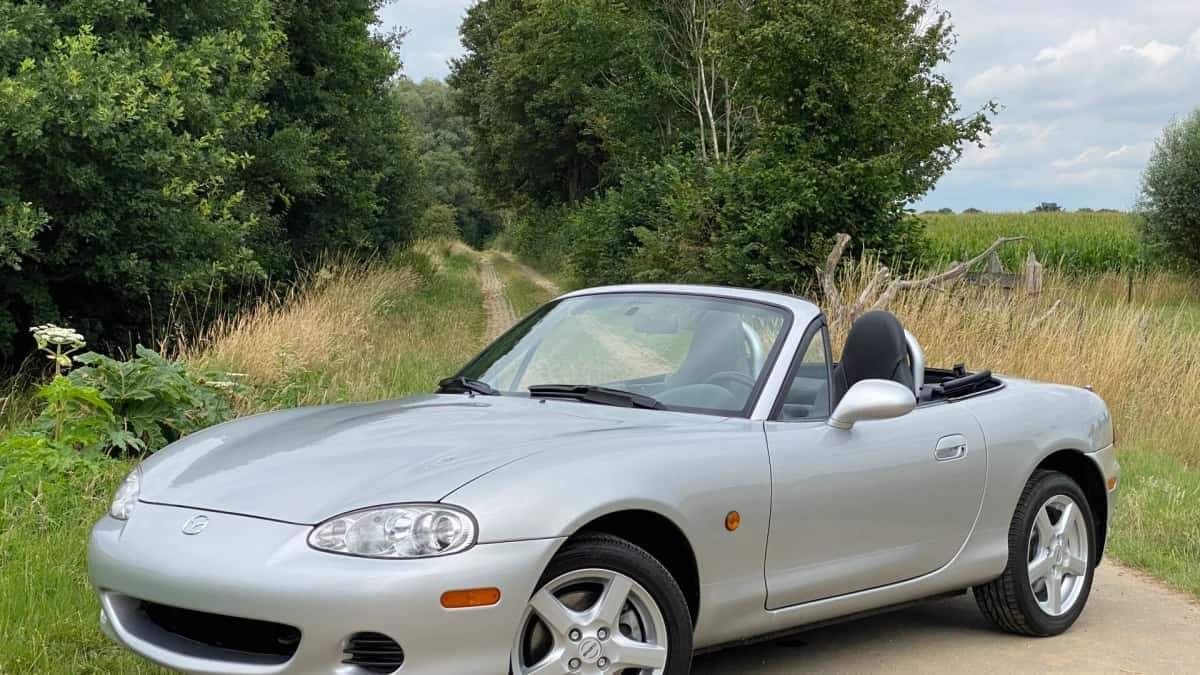 Mazda MX-5 (2006) — foto 1