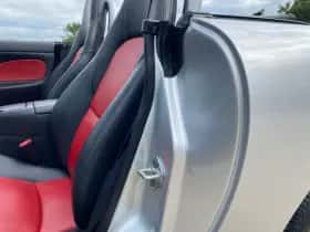 Mazda MX-5 (2006) thumbnail 16