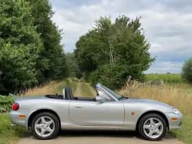 Mazda MX-5 (2006) thumbnail 6