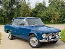 Alfa Romeo Giulia (1966) thumbnail 7